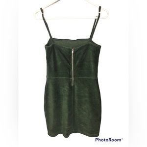 Green ribbed body con dress- forever 21. Like new